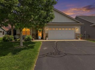 5326 Sand Bunker St, Saint Cloud, MN 56304