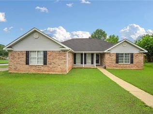2290 Bobwhite Ct, Mobile, AL 36695