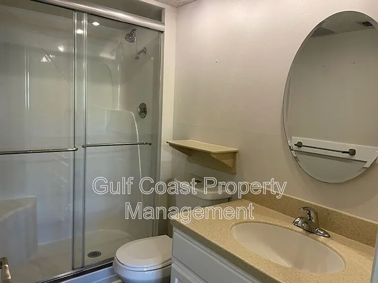 270 Santa Maria St #104 — Photo 11