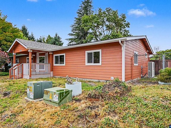 3rd image of 1805 48th Ave SE