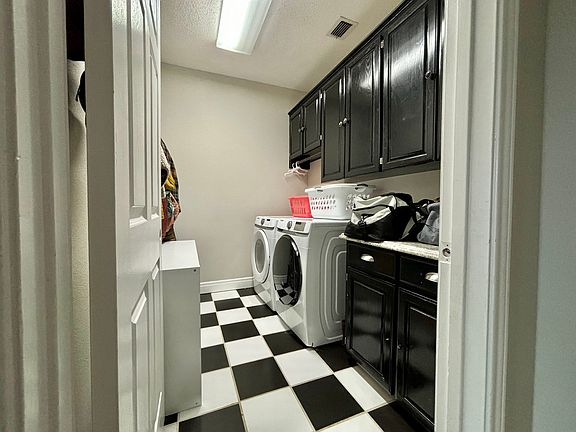 4th image of 4809 Kerrville Dr