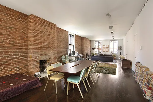 Rented by Corcoran | media 12