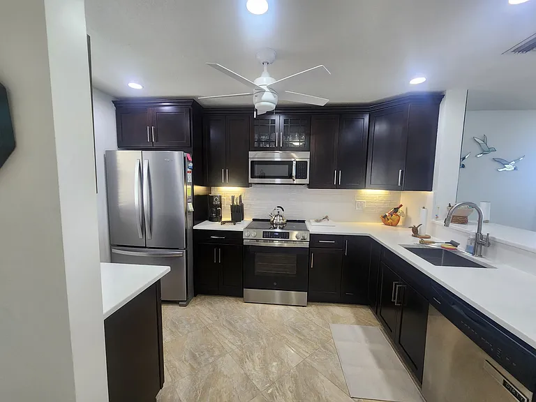 New quartz countertops and backsplash .