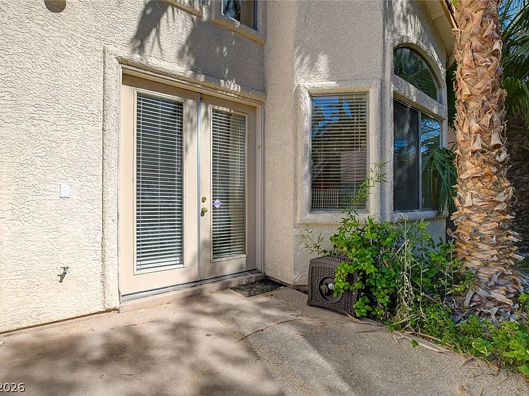 1209 Corona Valley St — Photo 41