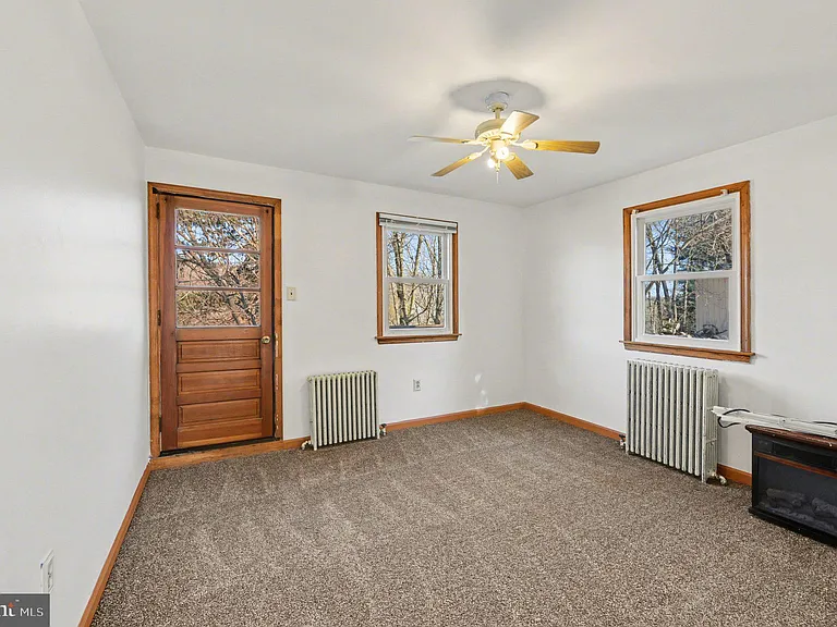 939 Gravel Pike — Photo 19