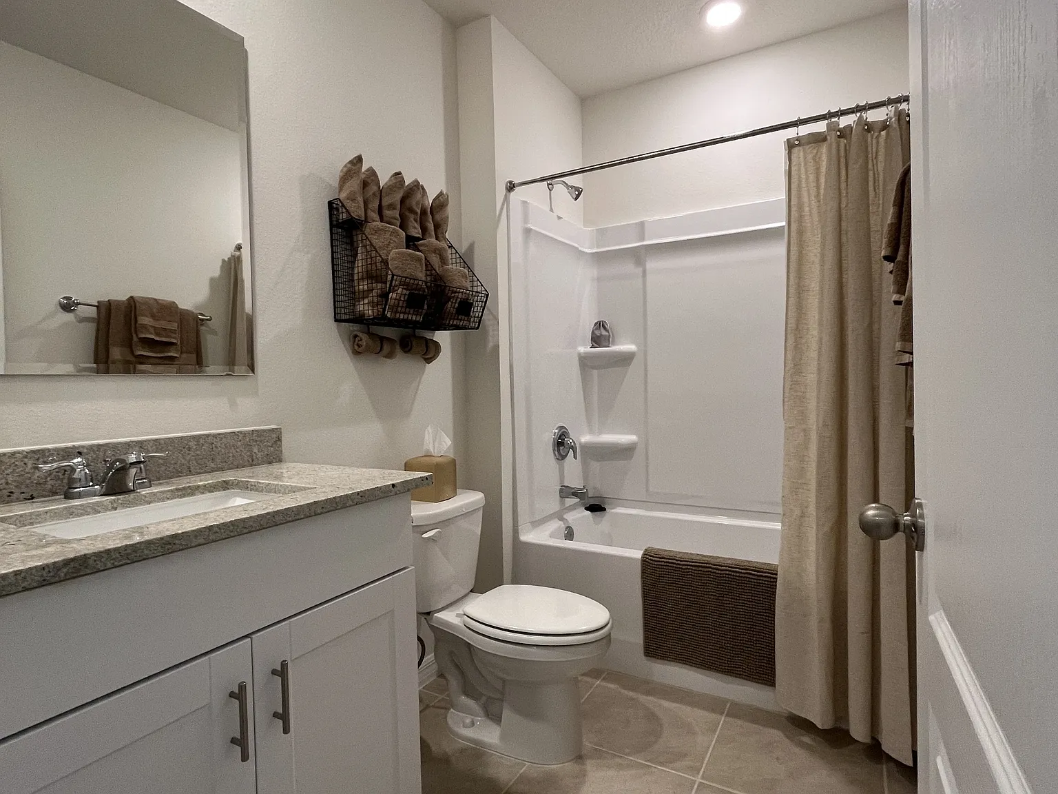 2219 Lake Preserve Circle - 1 — Photo 4