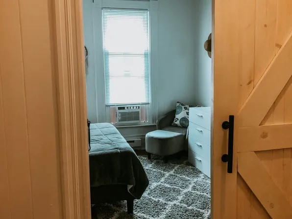 107 E Holston Ave #1, Johnson City, TN 37601
