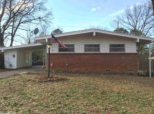19 Glenmere Dr, Little Rock, AR 72204