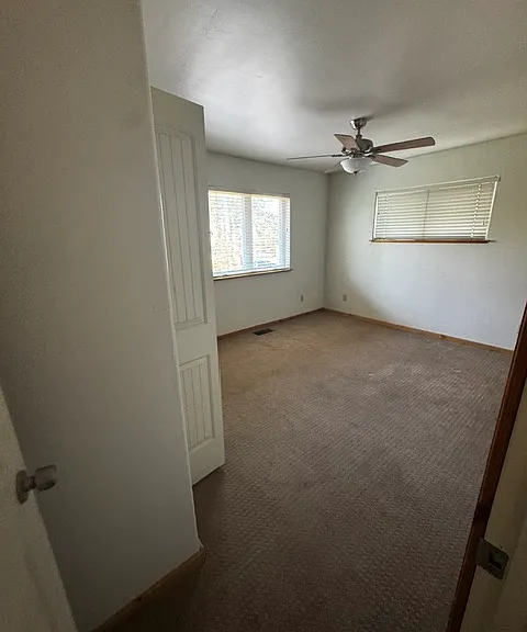 119 S O'Leary St #4 — Photo 15