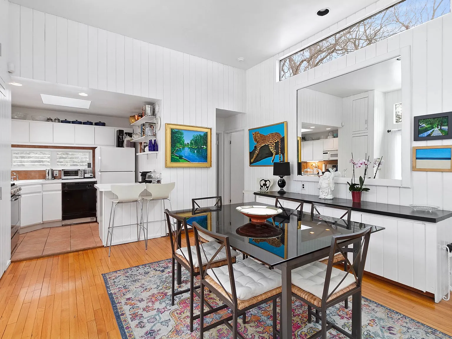Adorable Affordable Cottage — Photo 3