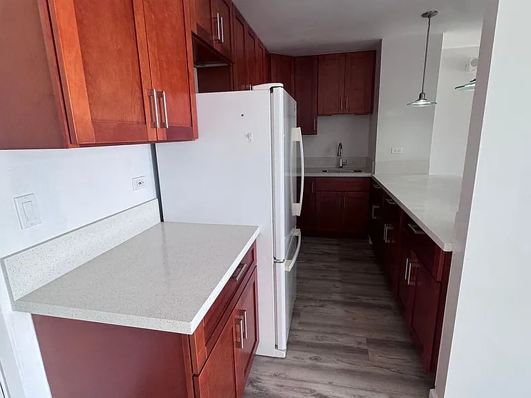 1415 Punahou St #701 — Photo 5