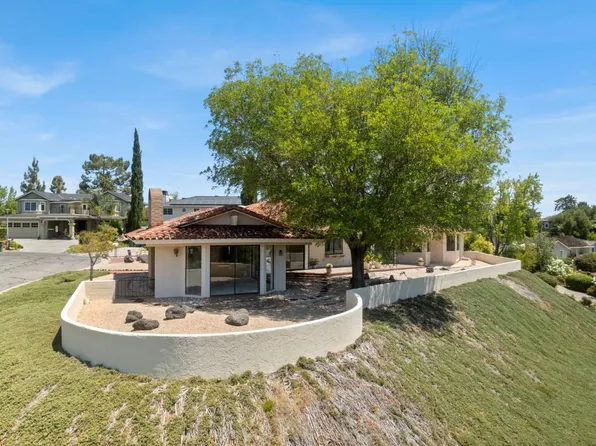 1091 Valley View Ct, Los Altos, CA 94024