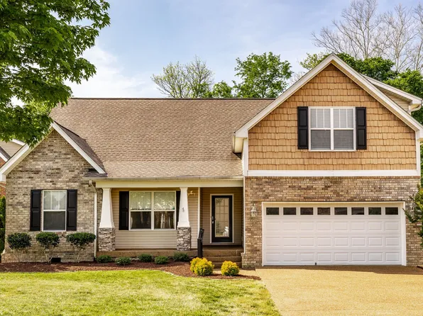 1453 Bern Dr, Spring Hill, TN 37174