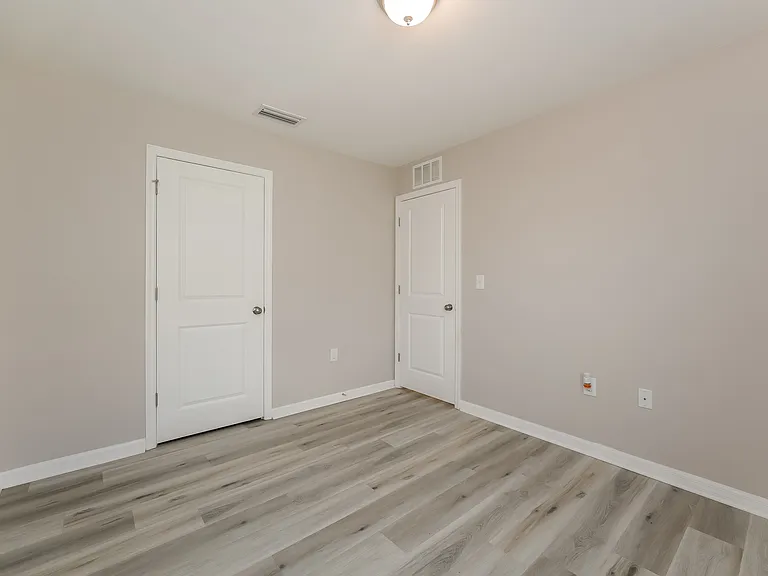 9010 Aegean Cir — Photo 14