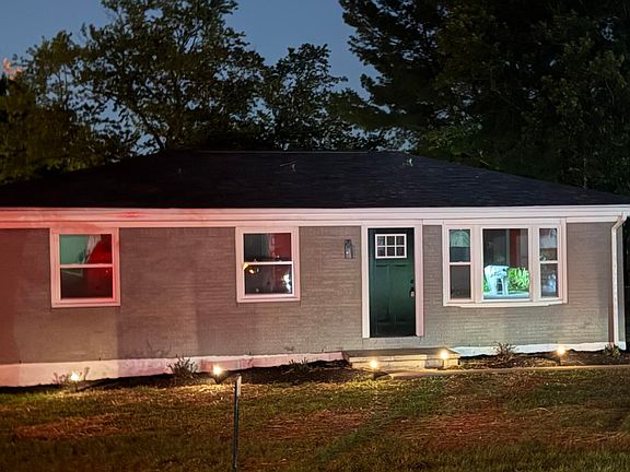 2nd image of 1006 Maywood Dr