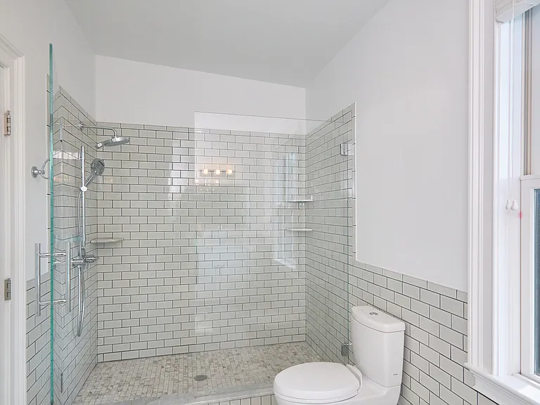 181 Putnam Ave — Photo 11