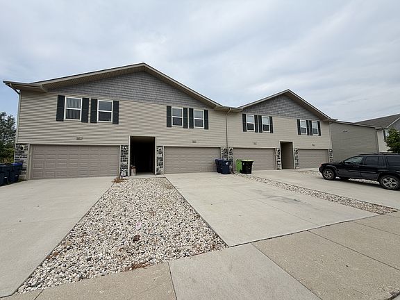 2nd image of 605 McKay Way
