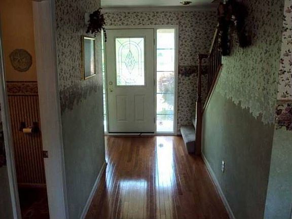 Foyer Hardwood Floors