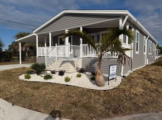 79 5th St W, Nokomis, FL 34275