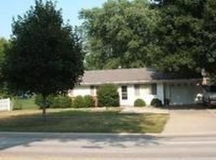 201 S Springinsguth Rd, Schaumburg, IL 60193