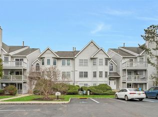 49 Quartz Ln #49, Paterson, NJ