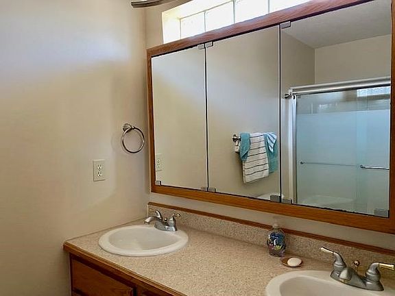 4th image of 4100 Country Club Ln Unit C4