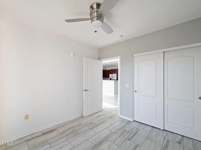 17 W Vernon Ave #619 — Photo 10