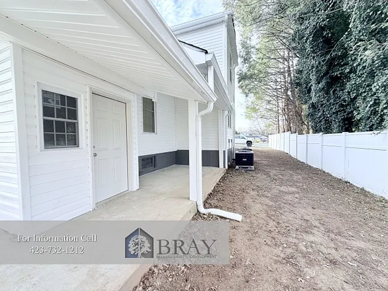 Holston Apartments — Photo 6