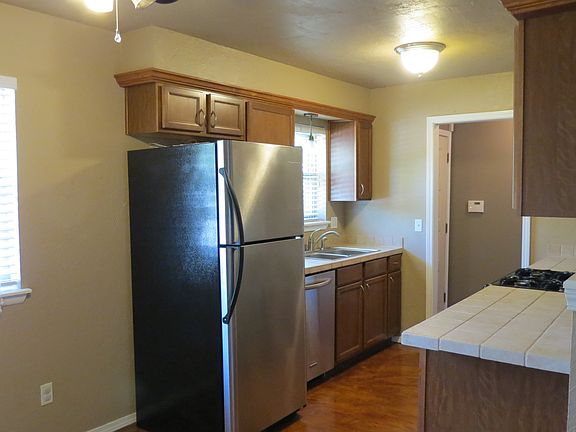 5th image of 3121 N McMillan Ave