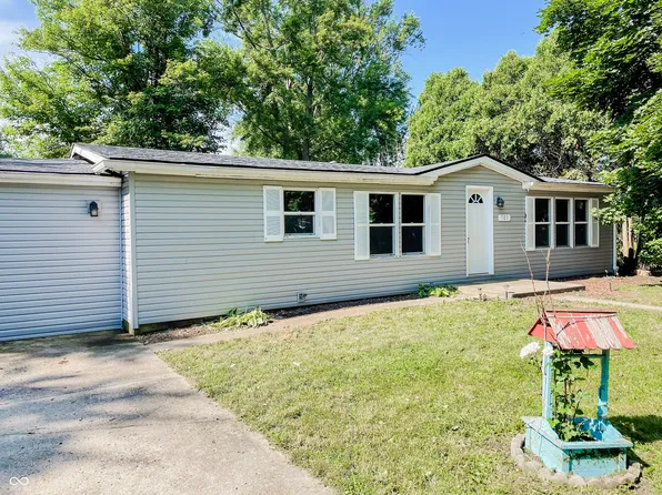 701 W Cherry St, Fountain City, IN 47341
