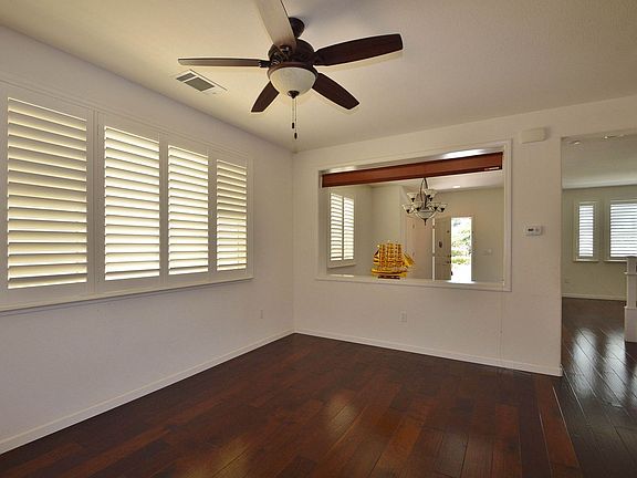 4th image of 2540 Lakeport Dr