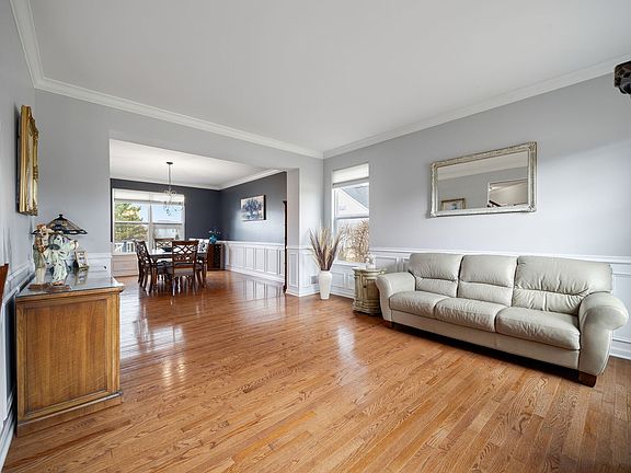 5th image of 843 Verona Ridge Dr