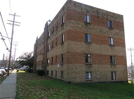 2nd image of 2449 Brighton Rd #2453