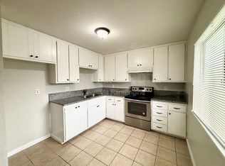 920 Vermont Ave, Turlock, CA 95380