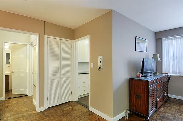 Sold by Corcoran | media 4
