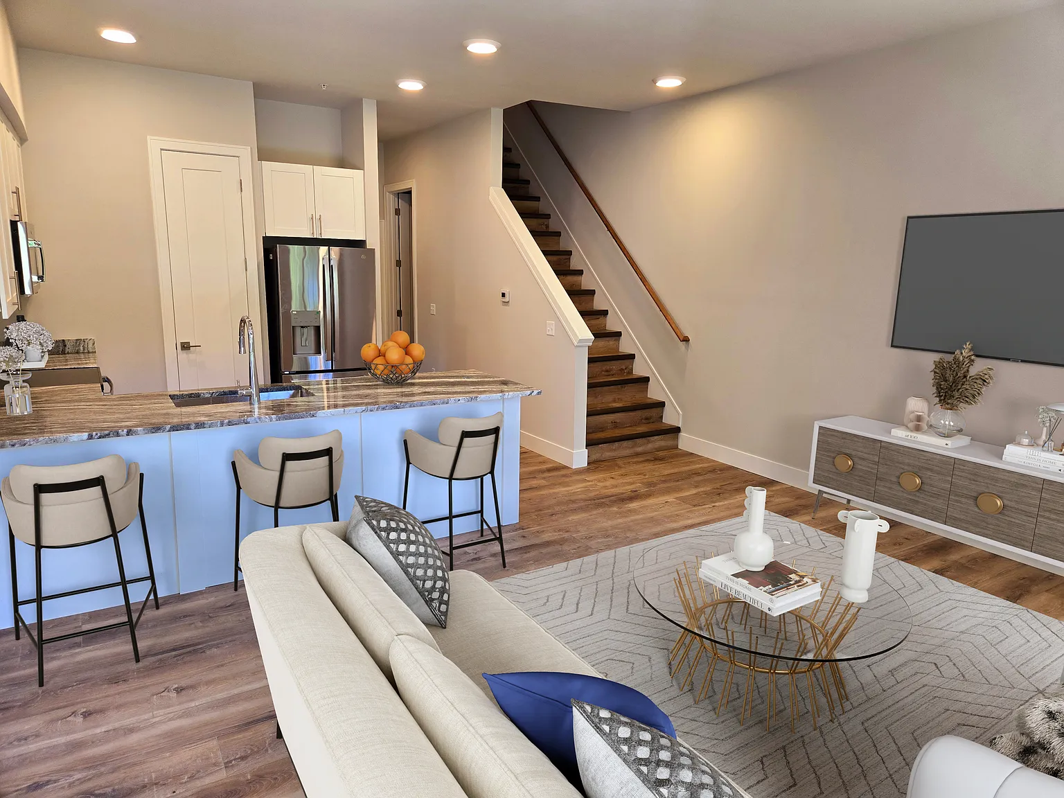 Hideaway Apartments — Photo 2