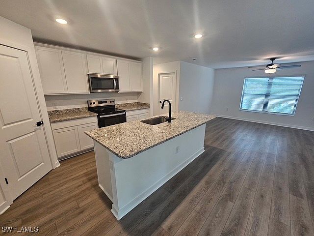 1st image of 723 Brannen Ave