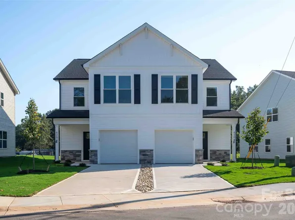 620 Smith St #A, Mooresville, NC 28115