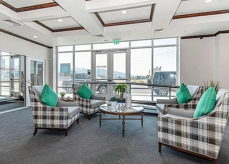 Leasing Office