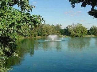 2143 Glencoe Hills Dr APT 4, Ann Arbor, MI 48108