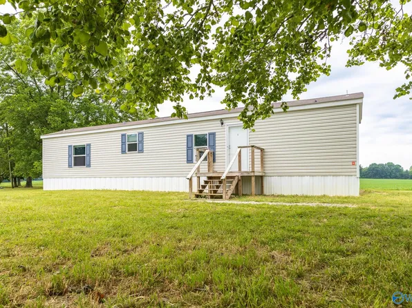4206 Elkwood Section Rd, Ardmore, AL 35739