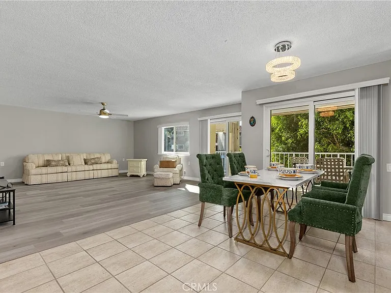 3242 San Amadeo #2A — Photo 7