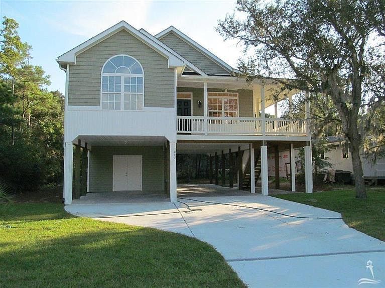 1st image of 1005 W Oak Island Drive