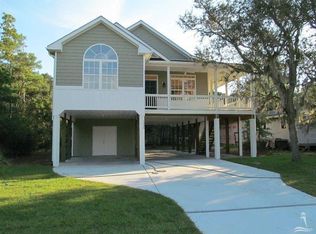 1005 W Oak Island Dr, Oak Island, NC 28465