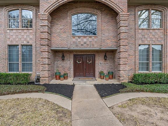 2nd image of 4304 Chimney Rock Ct