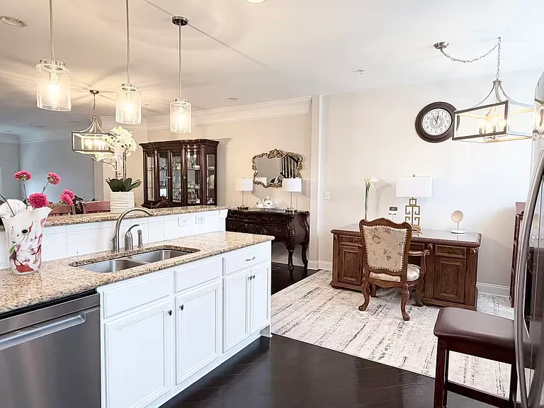 10410 Sablewood Dr #111 — Photo 19
