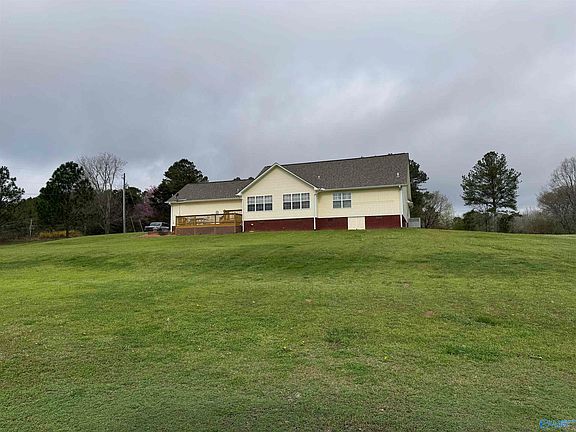 5th image of 384 Lawson Gap Rd