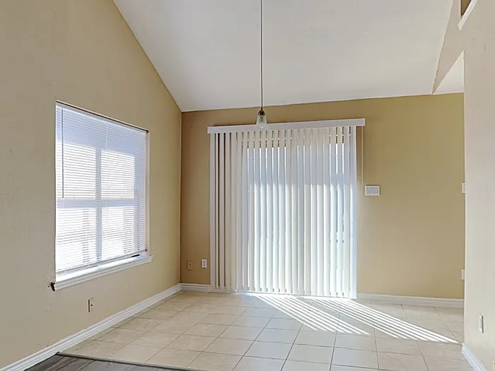 7804 Rice Dr — Photo 7