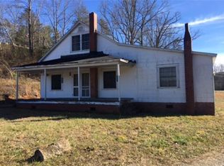 2955 Zacks Fork Rd, Lenoir, NC 28645