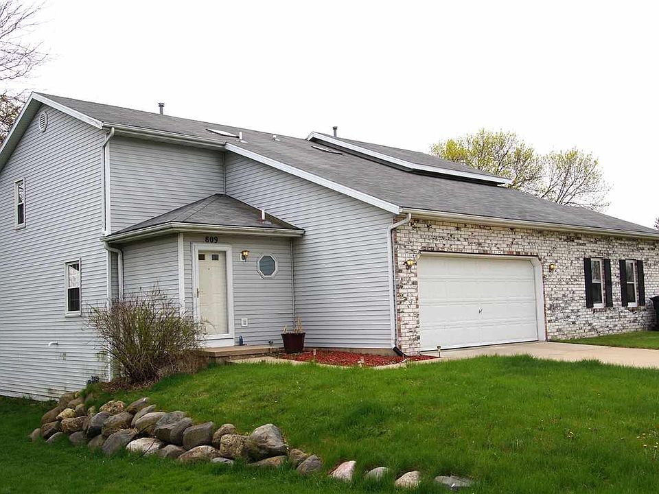 1st image of 1642 Oconto Dr/809 Clarmar Dr